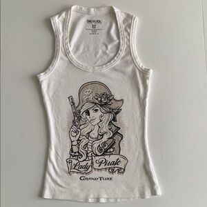 DEL SOL COLOR CHANGING TANK from Turks and Caicos•Changes color in the sun!